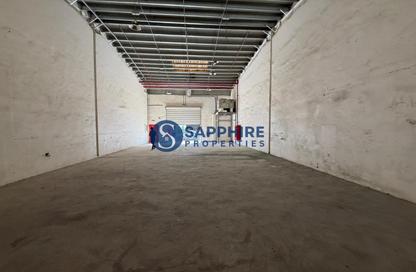 Warehouse - Studio - 4 Bathrooms for rent in Al Sajaa Industrial - Al Sajaa - Sharjah