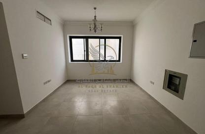 Apartment - 1 Bedroom - 2 Bathrooms for rent in Al Khan Corniche - Al Khan - Sharjah Apartment - 1 Bedroom - 2 Bathrooms for rent in Al Khan Corniche - Al Khan - Sharjah