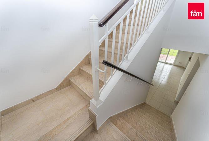 83212127 - Property Image 3