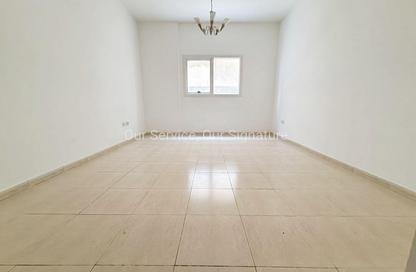 Apartment - 1 - 2 for rent in New Al Taawun Road - Al Taawun - Sharjah Apartment - 1 - 2 for rent in New Al Taawun Road - Al Taawun - Sharjah
