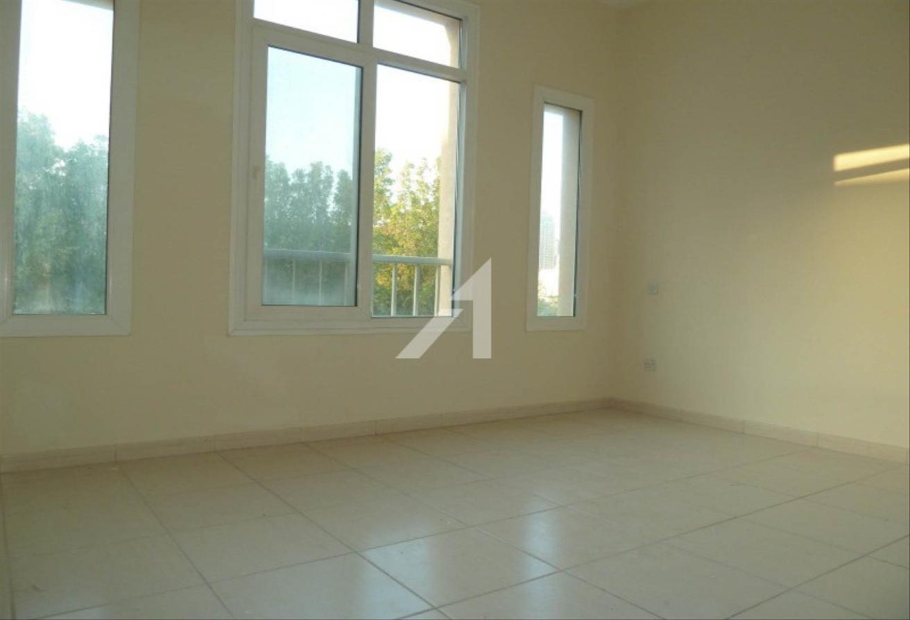 Spacious 3 BR Corner Plot Villa Type B End photo 9