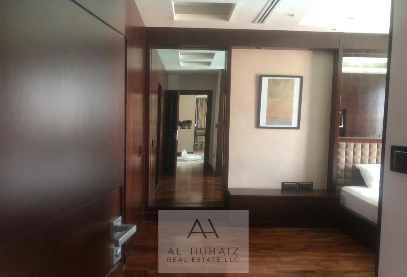 Fully Furnished Two Bedroom + Study photo 10