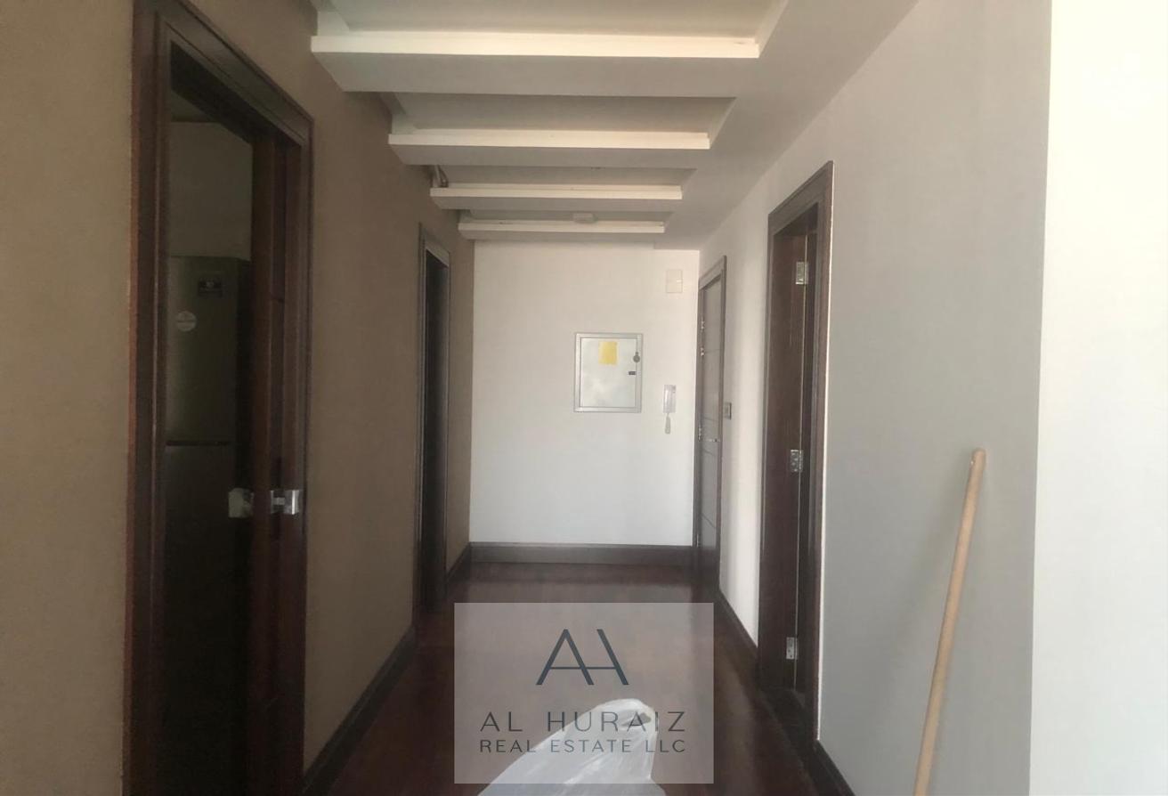 Fully Furnished Two Bedroom + Study photo 11