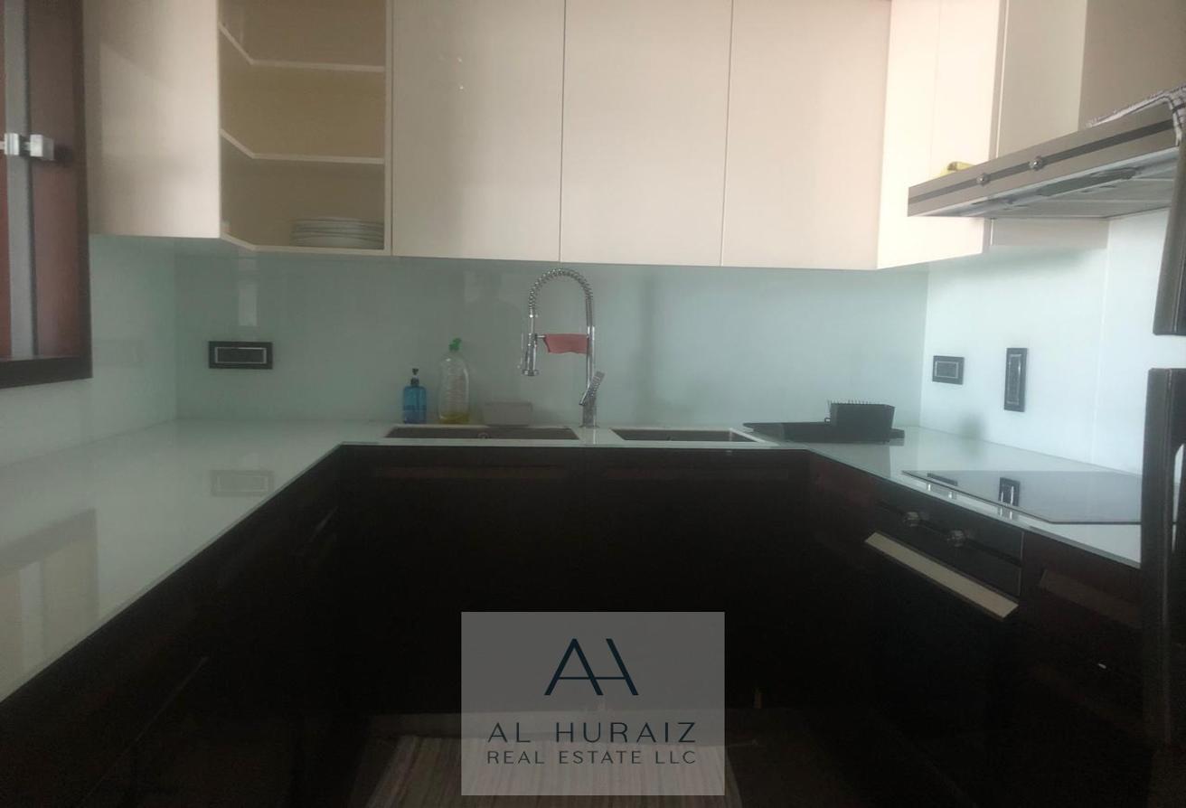 Fully Furnished Two Bedroom + Study photo 16