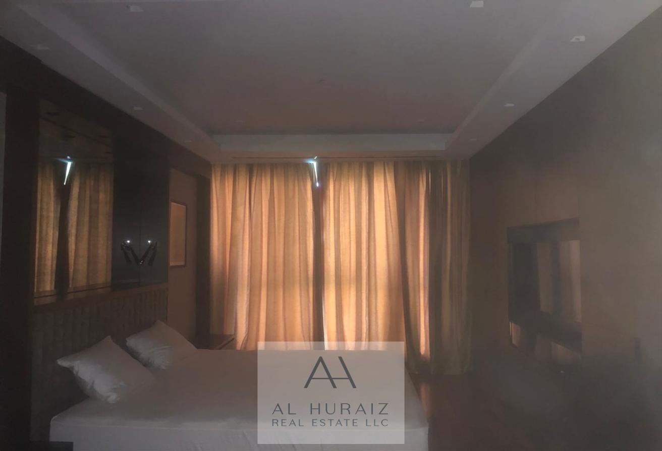 Fully Furnished Two Bedroom + Study photo 4