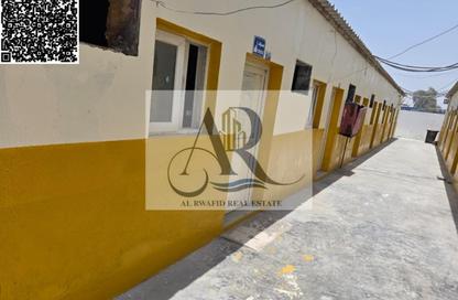 Labor Camp - Studio - 7+ Bathrooms for rent in Al Sajaa S - Al Sajaa - Sharjah