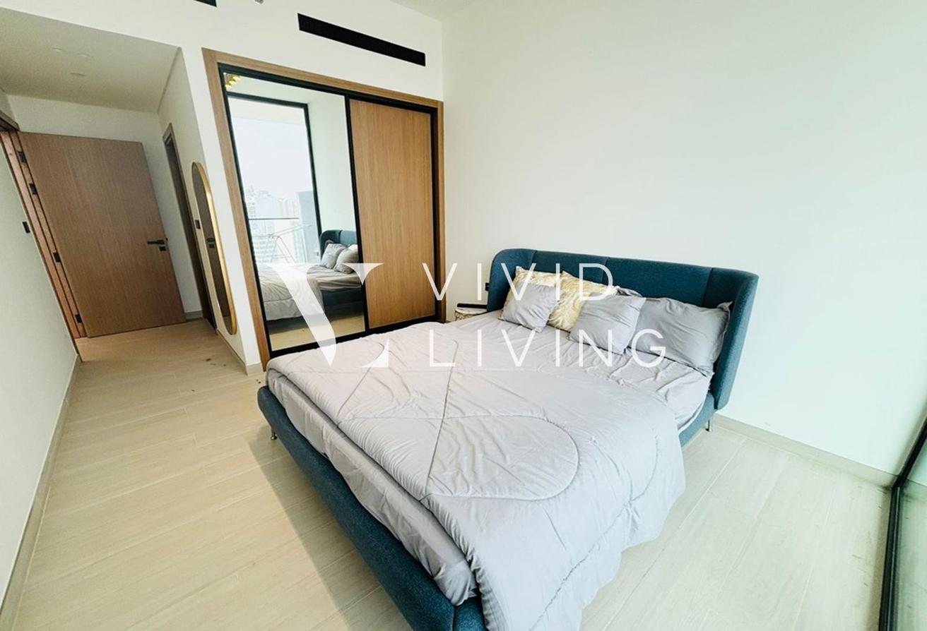 Vacant | Fully Furnished | High Floor photo 5