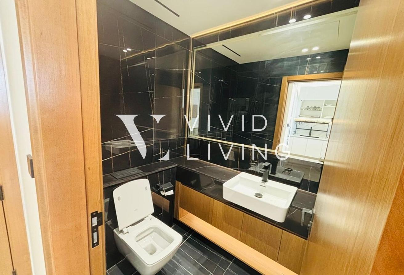 Vacant | Fully Furnished | High Floor photo 11