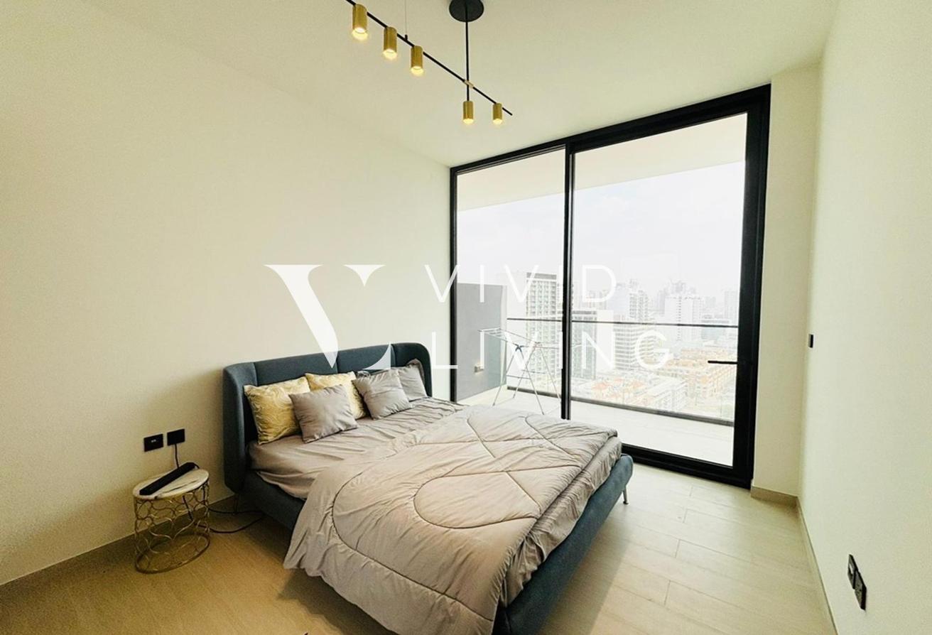Vacant | Fully Furnished | High Floor photo 6