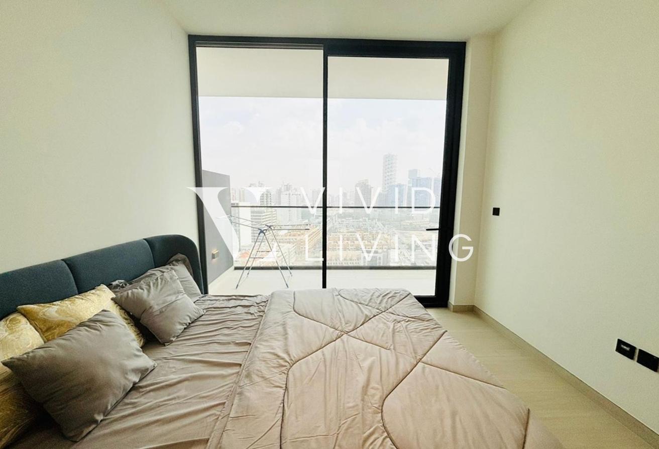 Vacant | Fully Furnished | High Floor photo 4