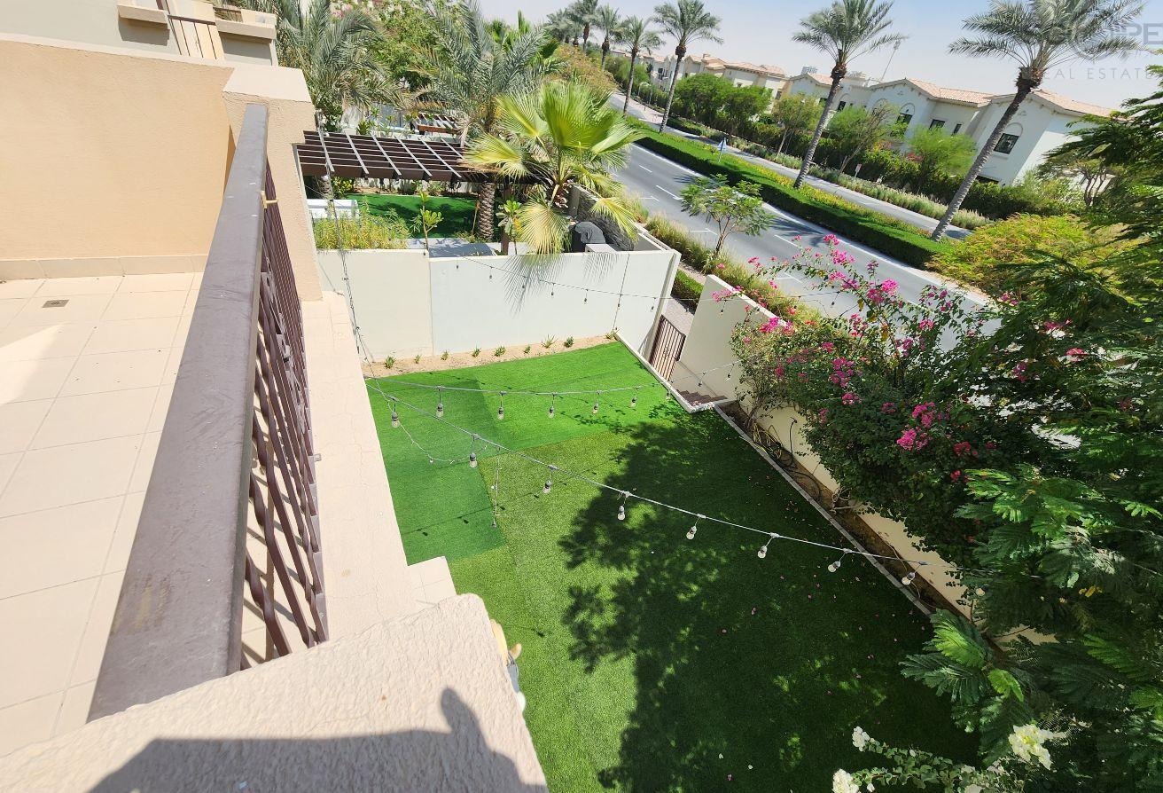 Dazzling Landscaped Sin Row 2M, 3 Bed+Maid, Mira 5 photo 3