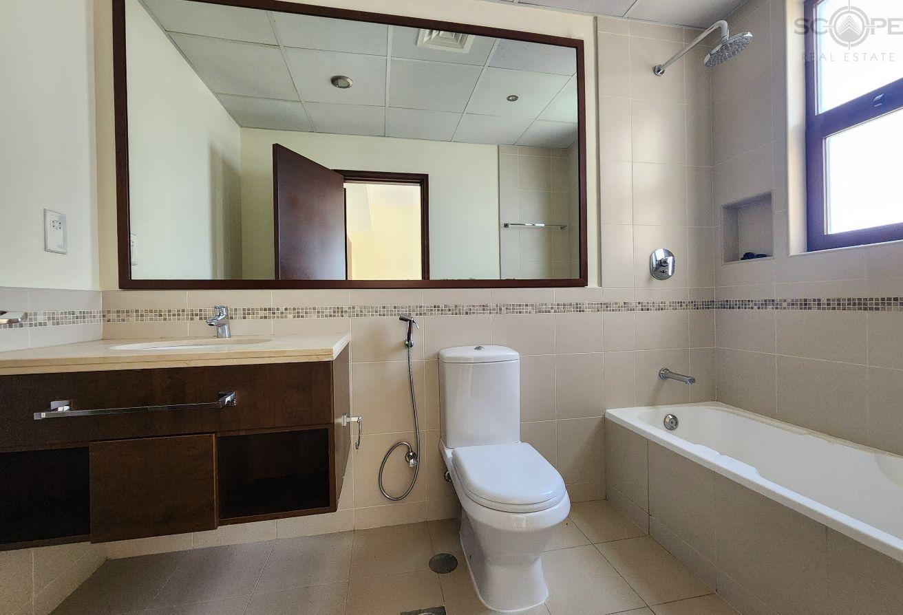 Dazzling Landscaped Sin Row 2M, 3 Bed+Maid, Mira 5 photo 18