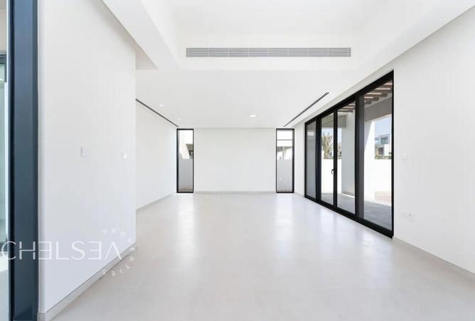 68293083 - Property Image 2