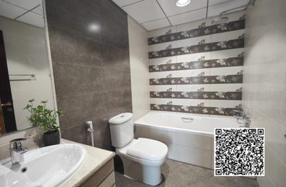 Apartment - 2 Bedrooms - 3 Bathrooms for rent in Ajman Corniche Residences - Ajman Corniche Road - Ajman