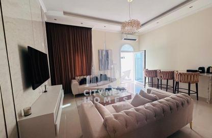 Villa - 3 Bedrooms - 5 Bathrooms for rent in Al Aweer 2 - Al Aweer - Dubai