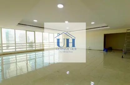 شقة - 3 غرف نوم - 4 حمامات للايجار في شارع حمدان - أبوظبي