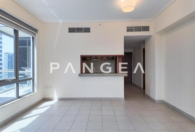 71120473 - Property Image 3