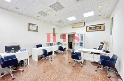 Shop - Studio - 1 Bathroom for rent in Building O06 - Persia Cluster - International City - Dubai
