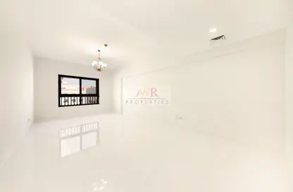 شقة - غرفة نوم - 2 حمامات للايجار في الطوب - المنخول - بر دبي - دبي شقة - غرفة نوم - 2 حمامات للايجار في الطوب - المنخول - بر دبي - دبي
