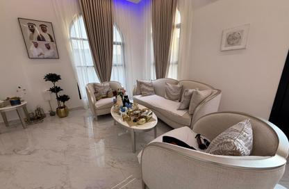 Villa - 5 - 6 for rent in Al Aweer 1 - Al Aweer - Dubai Villa - 5 - 6 for rent in Al Aweer 1 - Al Aweer - Dubai