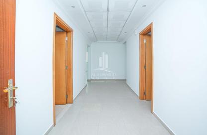 Apartment - 2 Bedrooms - 3 Bathrooms for rent in Al Mawarid Tower - Al Majaz 3 - Al Majaz - Sharjah Apartment - 2 Bedrooms - 3 Bathrooms for rent in Al Mawarid Tower - Al Majaz 3 - Al Majaz - Sharjah
