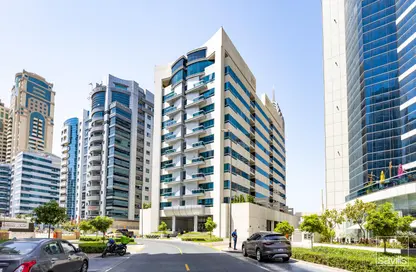 Apartment - 1 Bedroom - 2 Bathrooms for rent in Silicon plaza - Barsha Heights (Tecom) - Dubai
