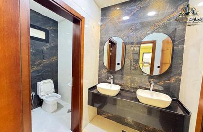 Villa - 4 Bedrooms - 6 Bathrooms for rent in Kabbali Hills - Al Helio 2 - Al Helio - Ajman