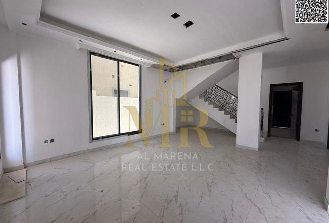 101998962 - Property Image 3