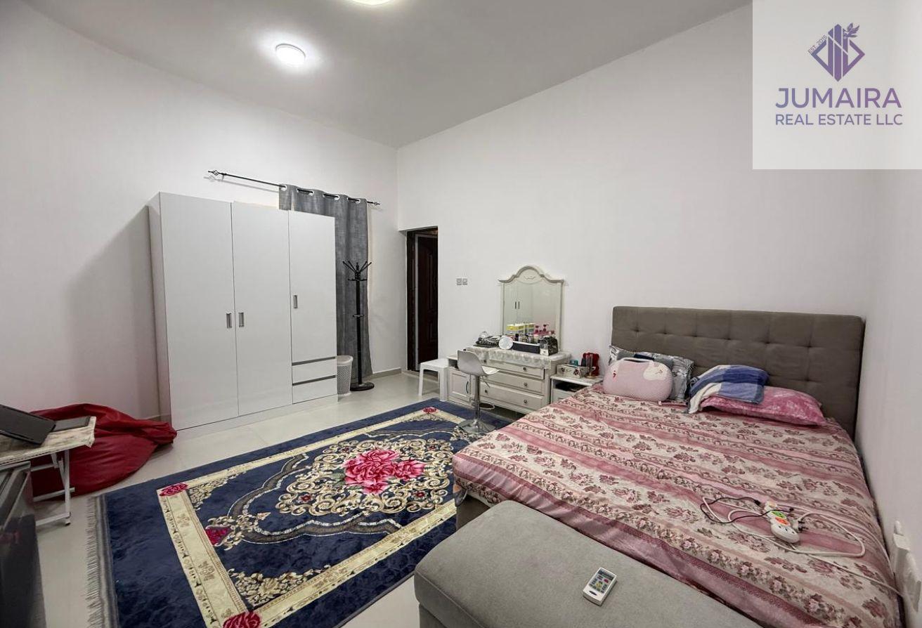 Furnished 3BR Villa | Prime Riffa Location