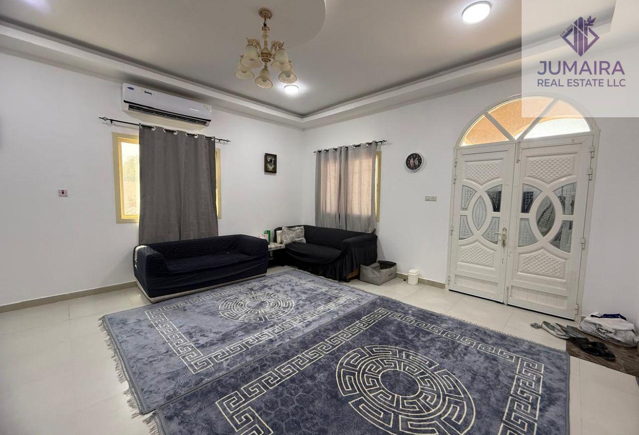 Furnished 3BR Villa | Prime Riffa Location