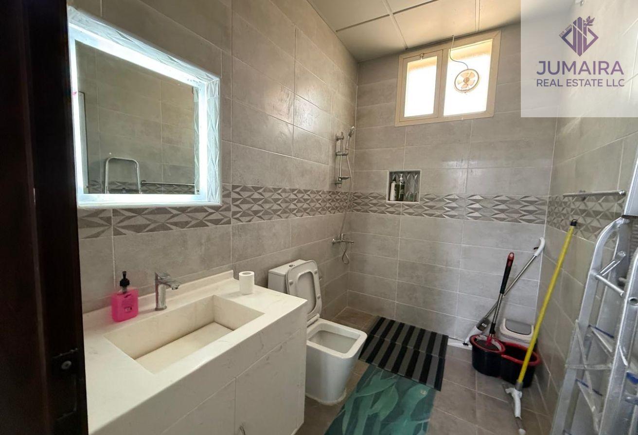 Furnished 3BR Villa | Prime Riffa Location