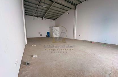 Warehouse - Studio - 1 for rent in Al Sajaa S - Al Sajaa - Sharjah