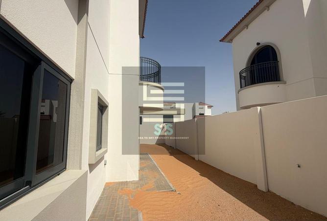 83217152 - صورة العقار 2