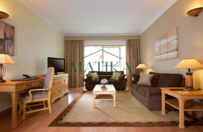 Apartment - 2 Bedrooms - 2 Bathrooms for rent in Millennium Plaza Hotel  and  Commercial Tower - Sheikh Zayed Road - Dubai