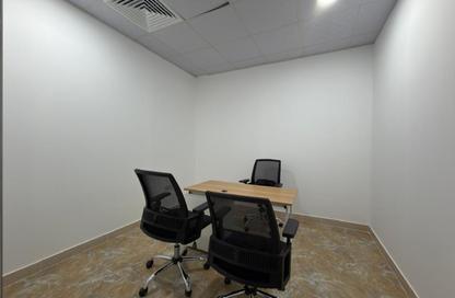 Office Space - Studio - 1 Bathroom for rent in Cornich Al Khalidiya - Al Khalidiya - Abu Dhabi