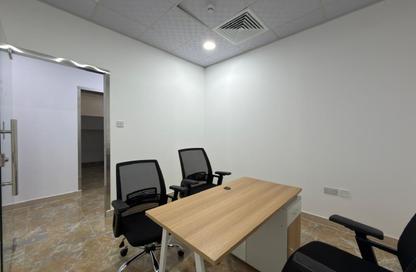 Office Space - Studio - 1 Bathroom for rent in Cornich Al Khalidiya - Al Khalidiya - Abu Dhabi