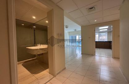 Apartment - 2 Bedrooms - 3 Bathrooms for rent in World Trade Center - Dubai