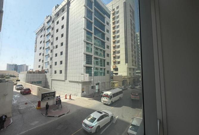 105118001 - Property Image 3