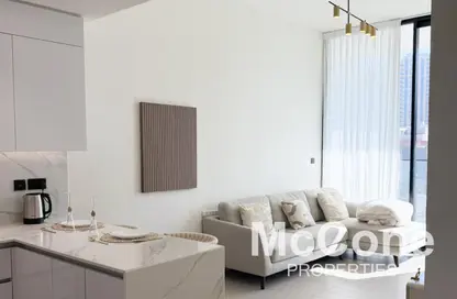 شقة - غرفة نوم - 2 حمامات للايجار في بن غاطي عنبر - منطقة 11 - قرية جميرا الدائرية - دبي