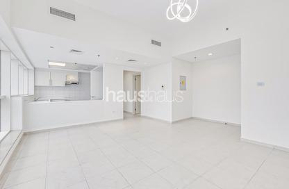 Apartment - 1 Bedroom - 2 Bathrooms for rent in Dubai Jewel Tower - Dubai Internet City - Dubai