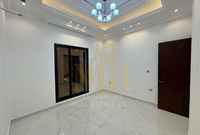 106871943 - Property Image 3