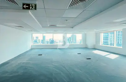 Office Space - Studio for rent in Single Business Tower - Sheikh Zayed Road - Dubai
