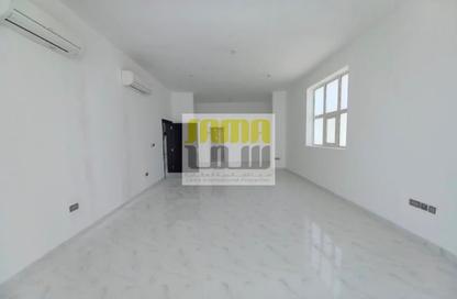 Villa - 5 Bedrooms - 6 Bathrooms for rent in Madinat Al Riyad - Abu Dhabi Villa - 5 Bedrooms - 6 Bathrooms for rent in Madinat Al Riyad - Abu Dhabi