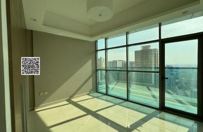 Apartment - 3 Bedrooms - 4 Bathrooms for rent in Gulfa Towers - Al Rashidiya 1 - Al Rashidiya - Ajman