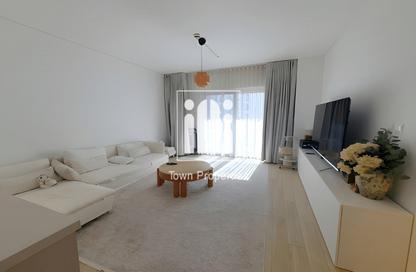 Apartment - 2 - 2 for sale in Waters Edge - Yas Island - Abu Dhabi Apartment - 2 - 2 for sale in Waters Edge - Yas Island - Abu Dhabi