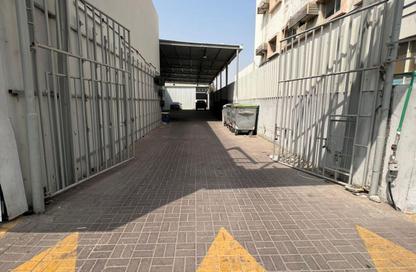 Warehouse - Studio - 5 Bathrooms for rent in Industrial Area 4 - Sharjah Industrial Area - Sharjah