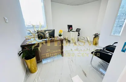 مكتب - غرفة نوم - 1 حمام للايجار في فاطمه محمد احمد بن سليمان - الرفاعة - بر دبي - دبي