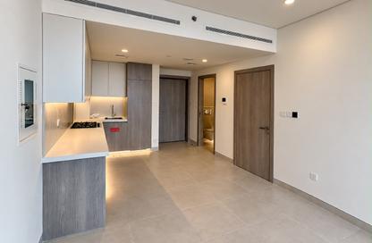 Apartment - 1 - 2 for sale in Condor Golf Links 18 - Dubai Sports City - Dubai