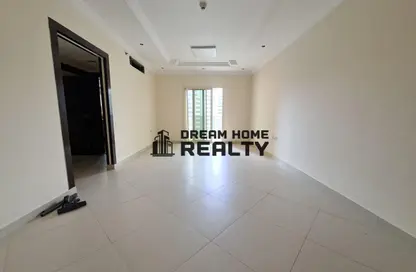 شقة - غرفة نوم - 2 حمامات للايجار في شارع التعاون الجديد - التعاون - الشارقة