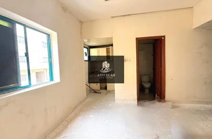 Apartment - Studio - 1 Bathroom for rent in Muwaileh 29 Building - Muwaileh - Sharjah